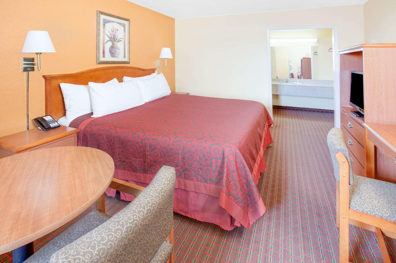 Sunrise Extended Stay Серси Экстерьер фото